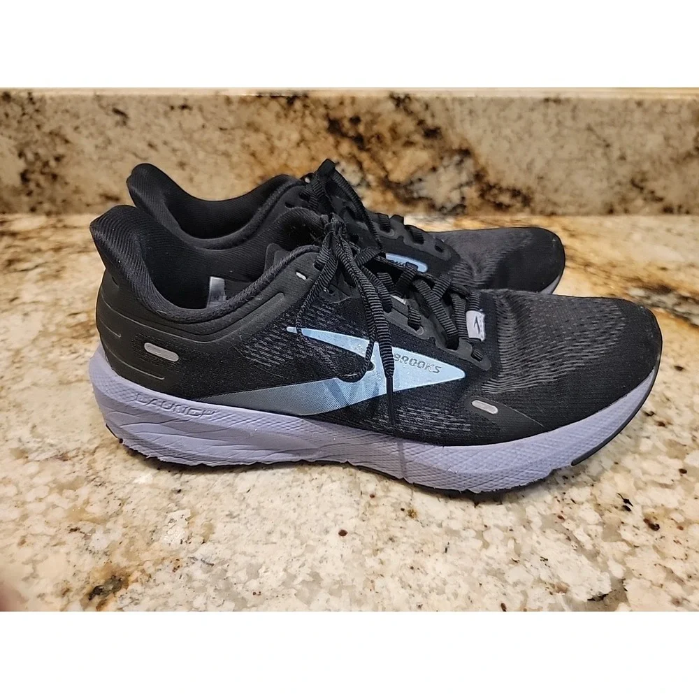 Brooks Launch 9 Women's Lightweight Running Shoes Black Ebony Purple - Size 10